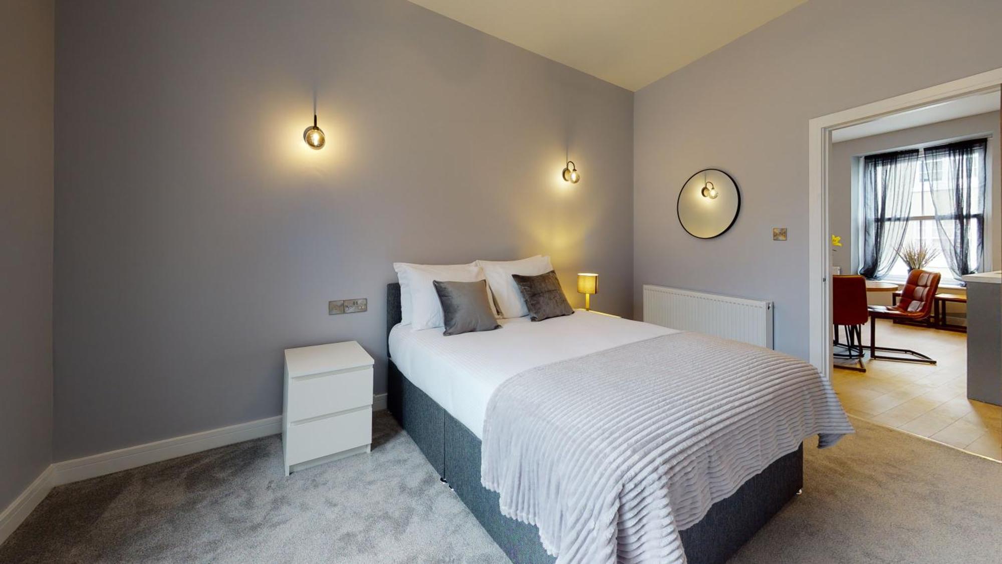 Barbican Boutique Luxury Apartments & Rooms, פלימות' חדר תמונה